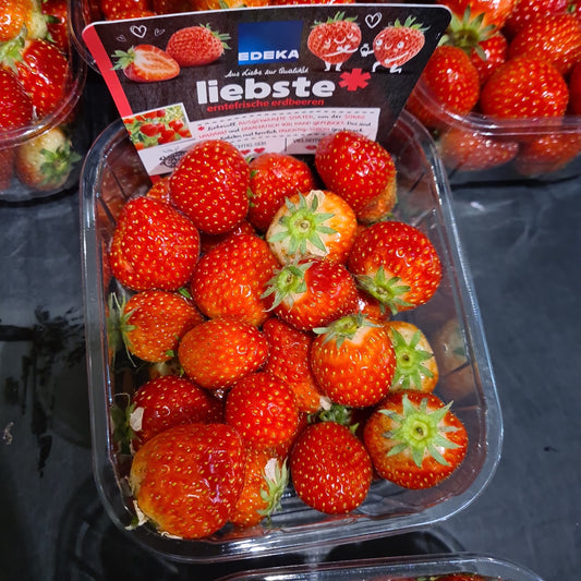 EDEKA liebste Erdbeeren 400 g